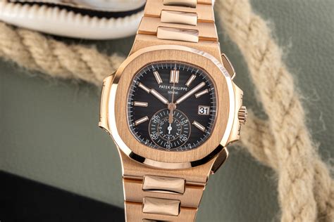 Patek Philippe Uhren Nautilus & Calatrava günstig  